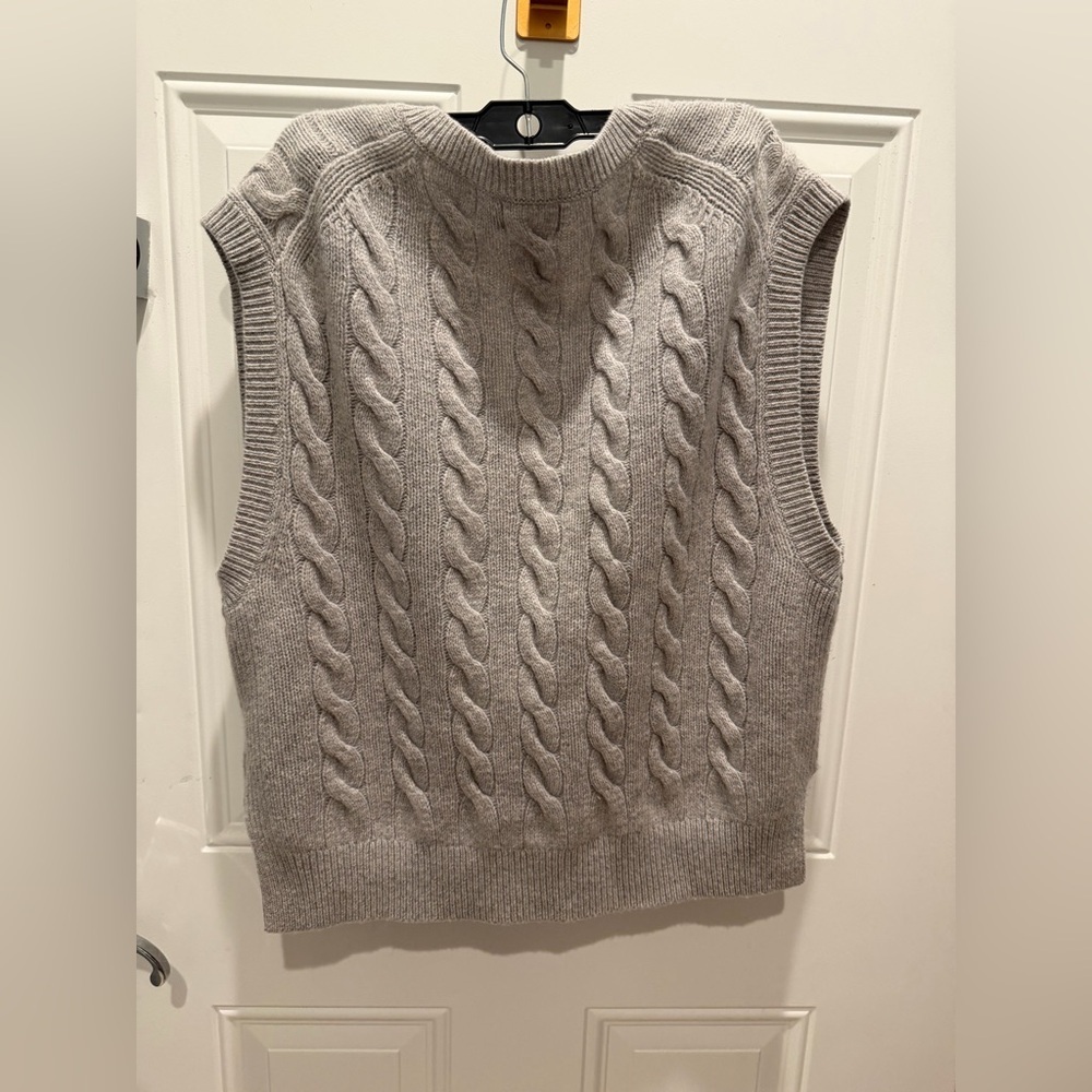 Polo by Ralph Lauren V-Neck Cable Knit Sweater Vest - Gray - Picture 2 of 4